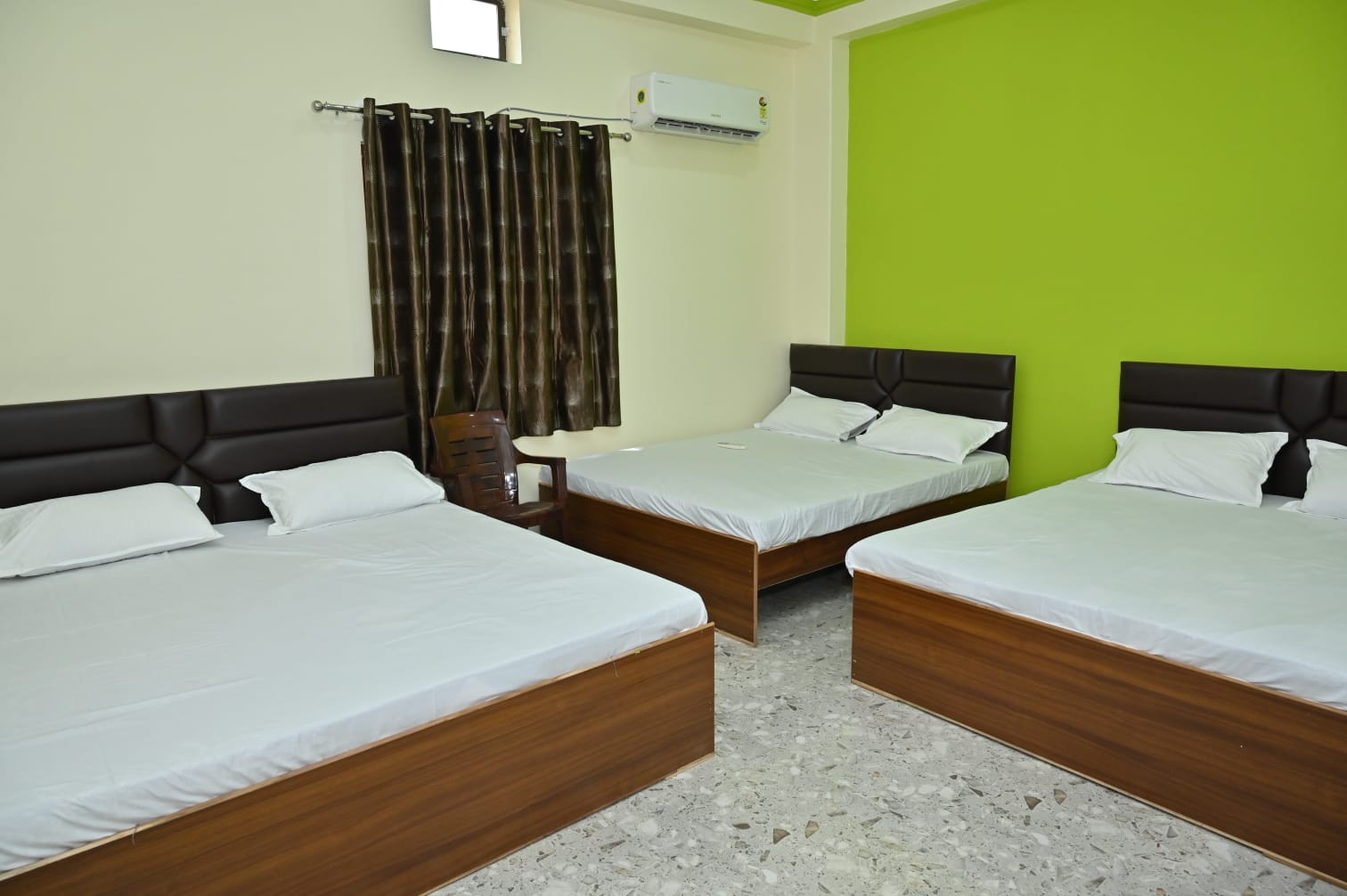 Room Photo